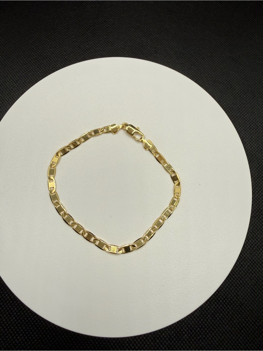 Classic Gold Link Bracelet - Women